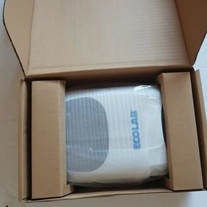 ECOLAB NC 2010 Manual Hand Hygiene Dispenser DSP1020-00